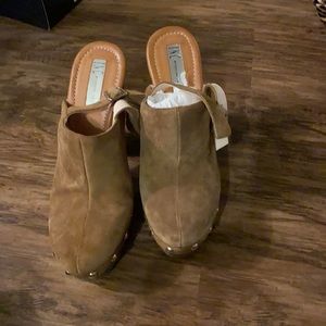 Inc leather upper clogs Chunky heel